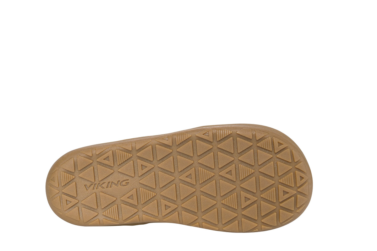 Aspen Barefoot Mid WP 2V